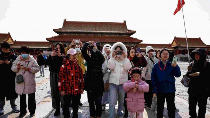 চান্দ্র নববর্ষের ছুটিতে চীনে ভ্রমণ সংখ্যা ৯০০ কোটি ছাড়িয়েছে