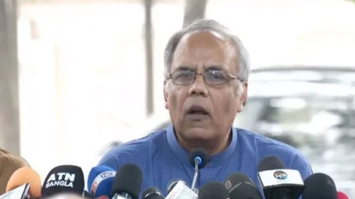 ২০ সুপারিশ দিয়ে প্রতিবেদন জমা দিল গণমাধ্যম সংস্কার কমিশন ২০ সুপারিশ দিয়ে প্রতিবেদন জমা দিল গণমাধ্যম সংস্কার কমিশন